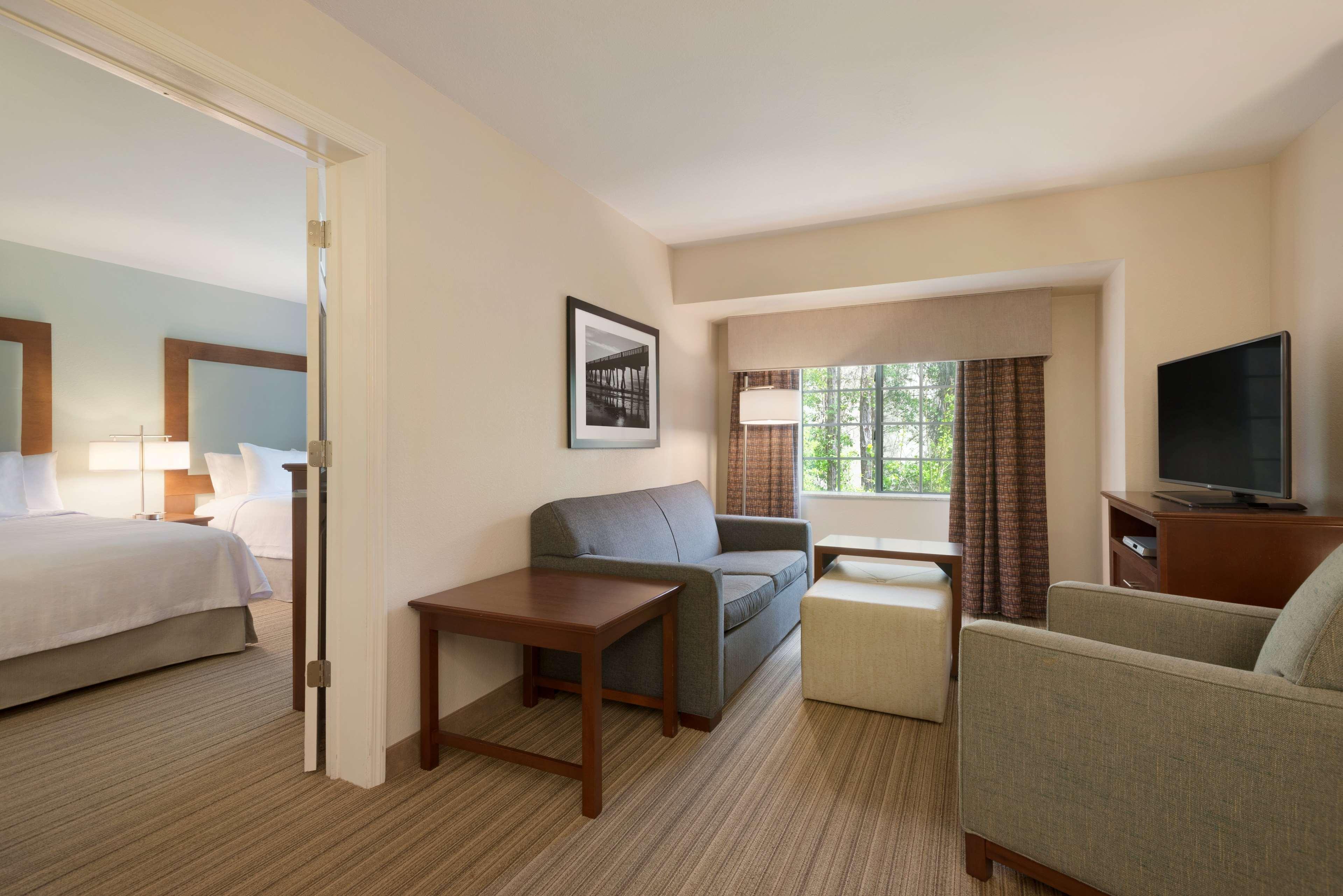 Homewood Suites Jacksonville Deerwood Park Экстерьер фото