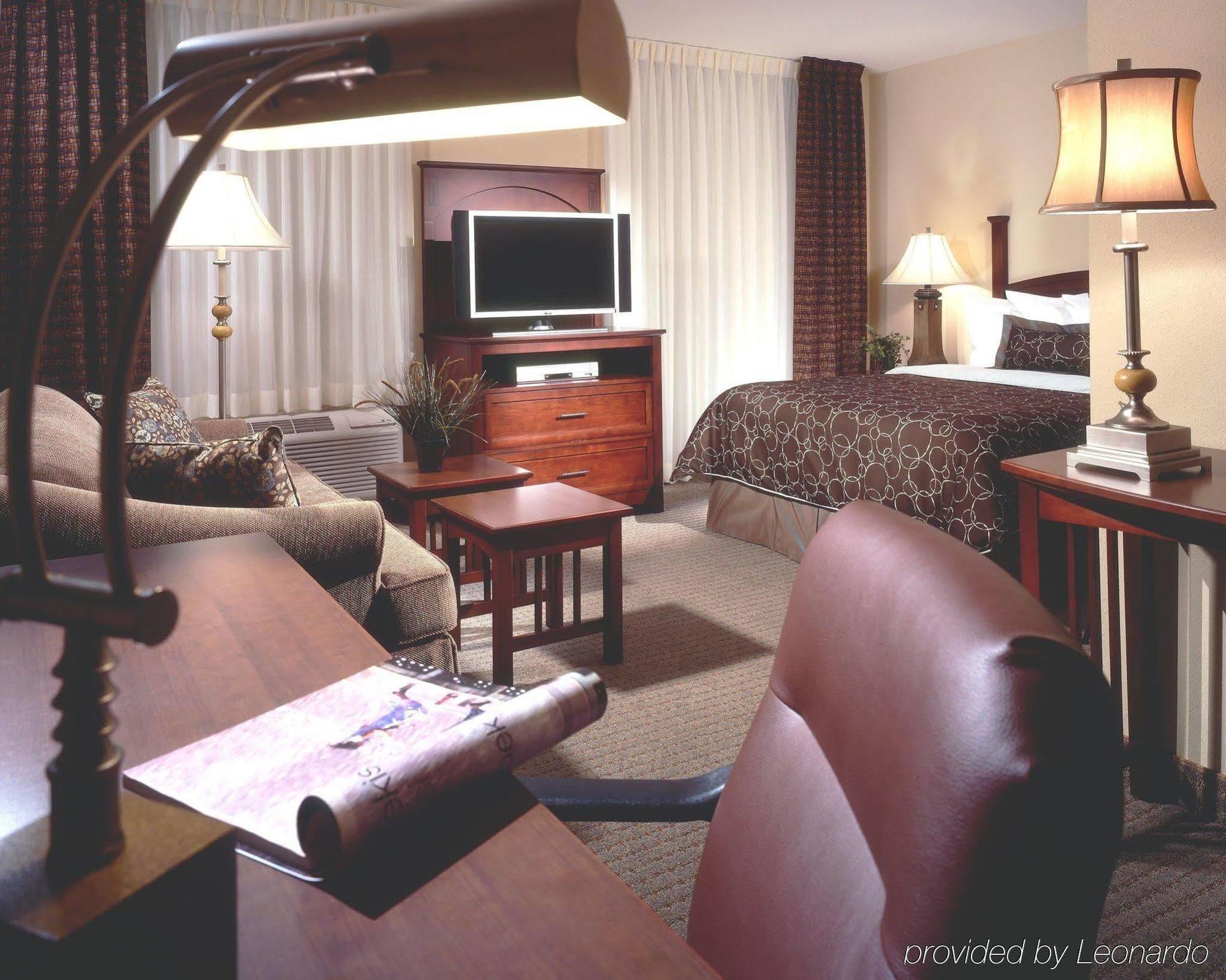 Homewood Suites Jacksonville Deerwood Park Экстерьер фото